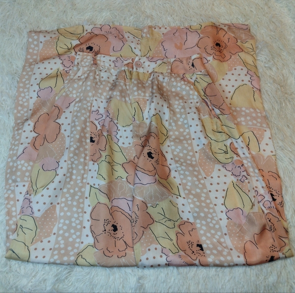 VRG GRL Valerie Wide Leg Floral Pants Peach Pink Daisy Print Size 6 - Picture 8 of 13